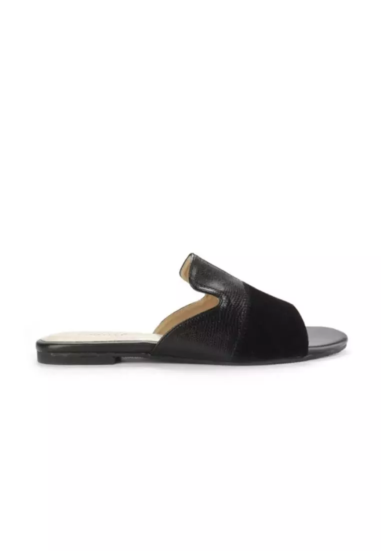 Tulip Sandal wanita Flat Slip On - Black