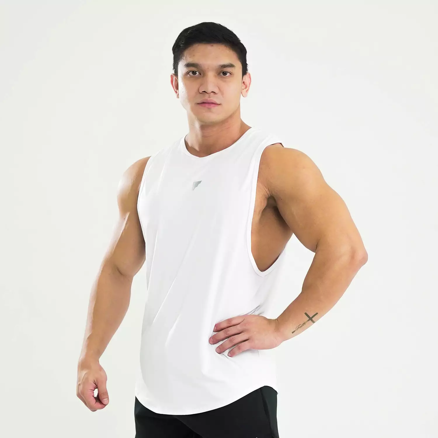 Deepcut Tanks Basic series White