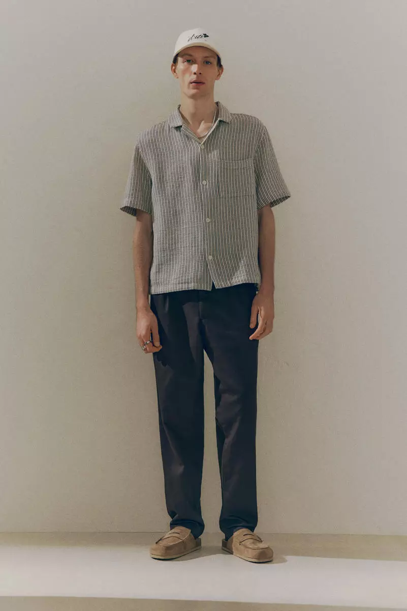 Regular Fit Textured resort shirt