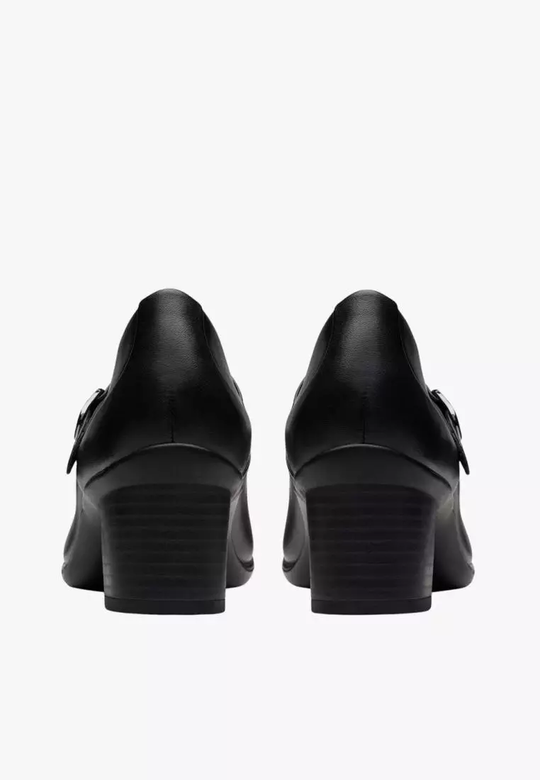 Jual CLARKS Clarks Womens Shaya Jane - Black Original 2026 | ZALORA ...