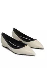 Light Cream/Perfect Black