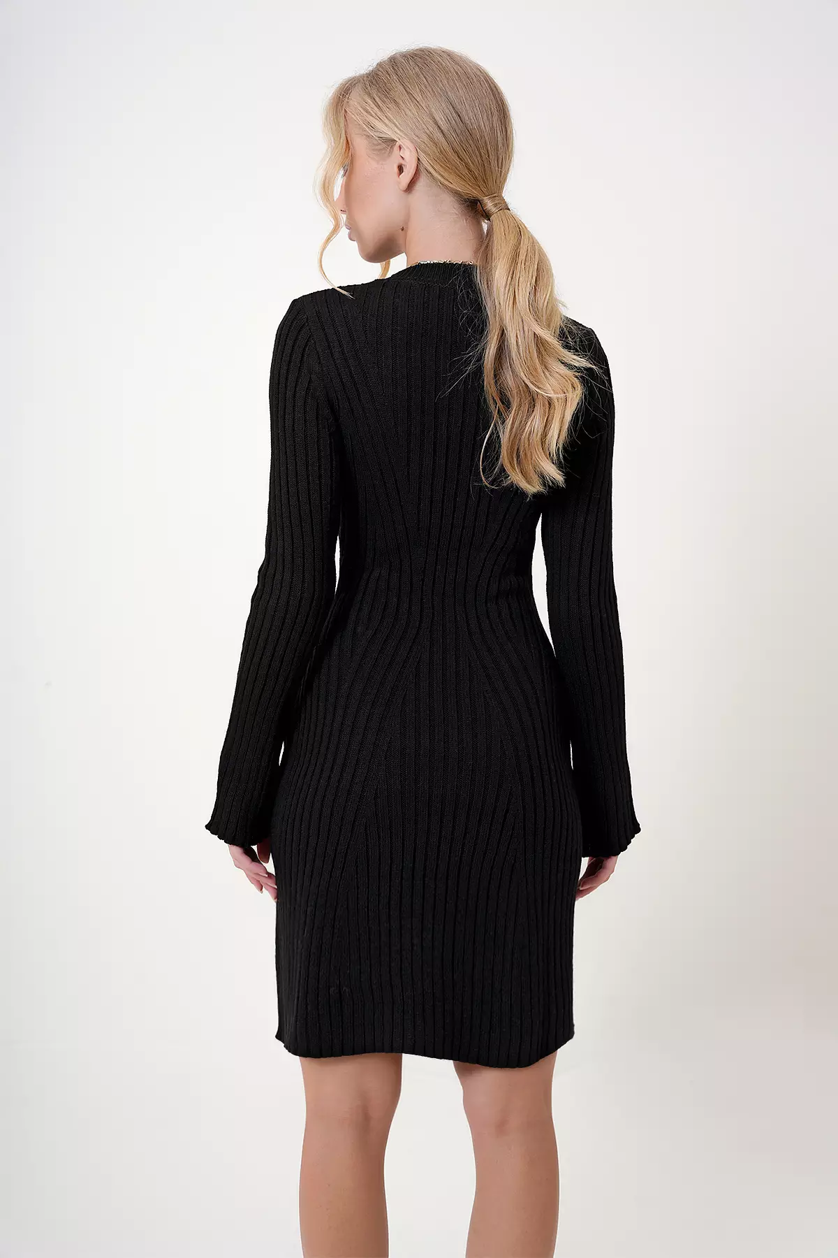 Crew Neck Knit Dress