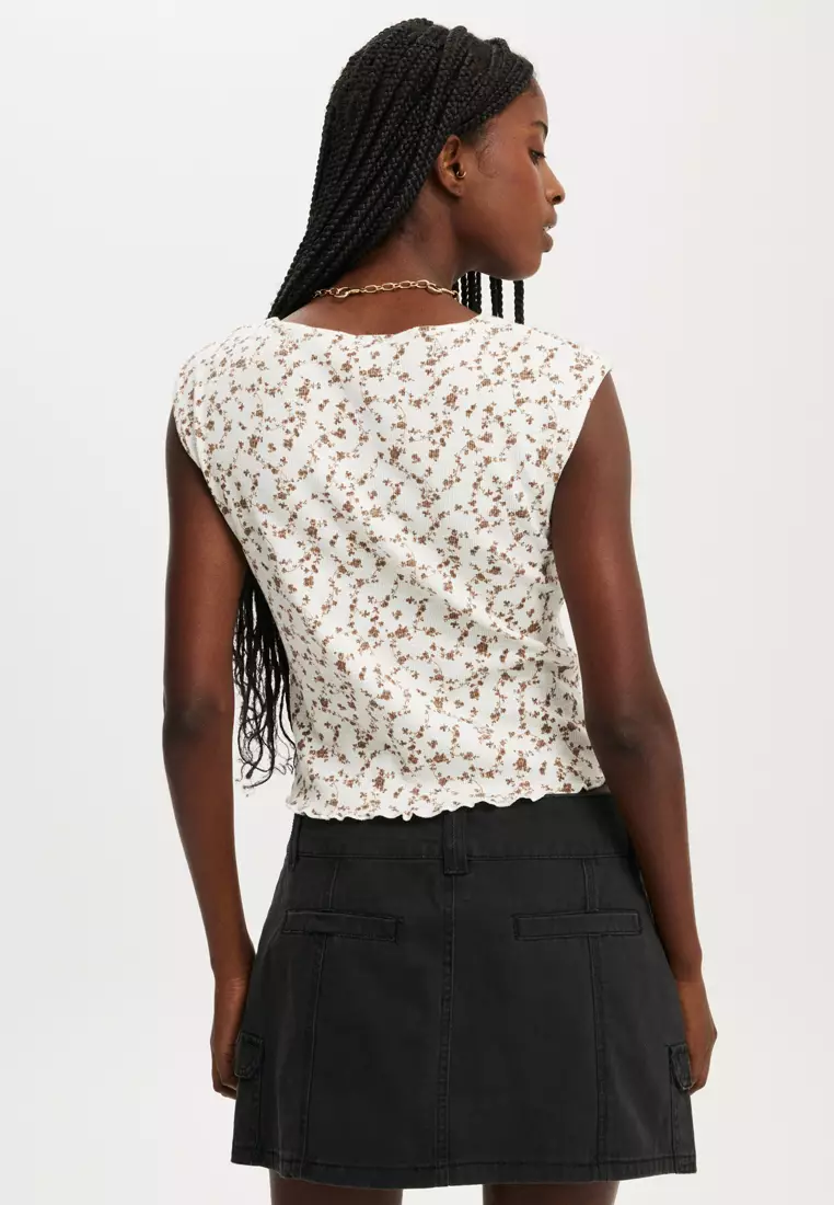 Chelsea Open Front Top