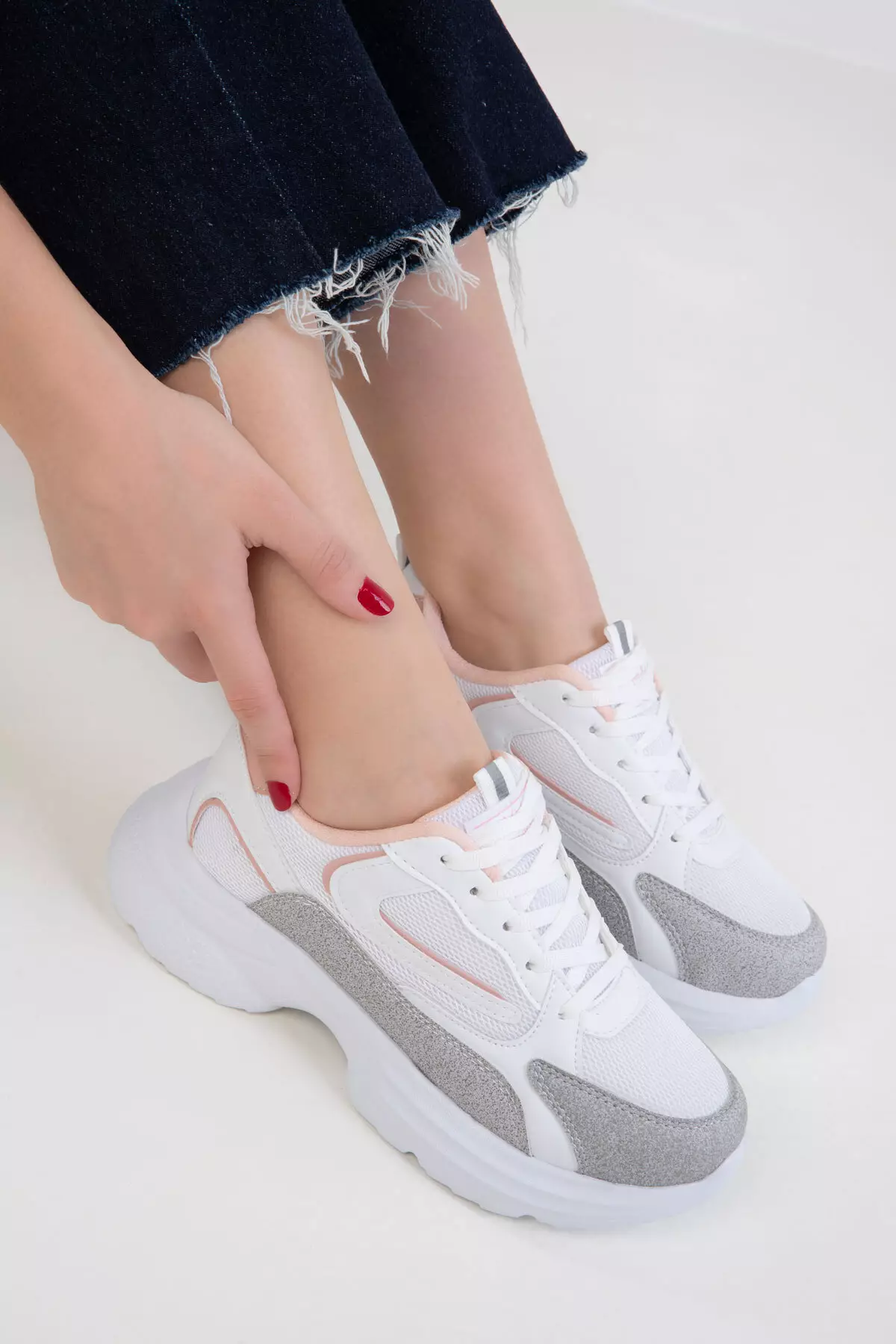 White-Ice-Powder-Y Women's Sneaker 18802