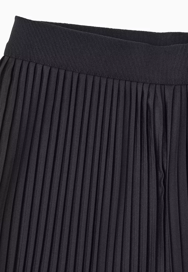 Buy COS Plissé Trousers 2024 Online | ZALORA Singapore