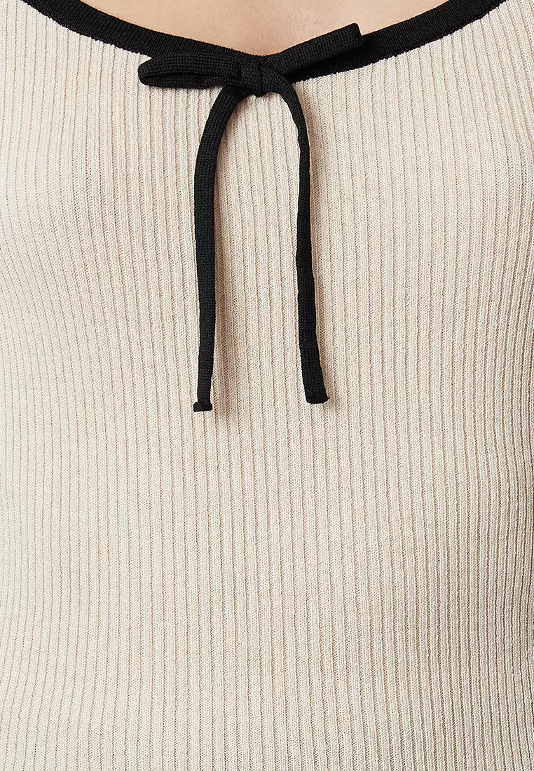 Bow Detail Jumper