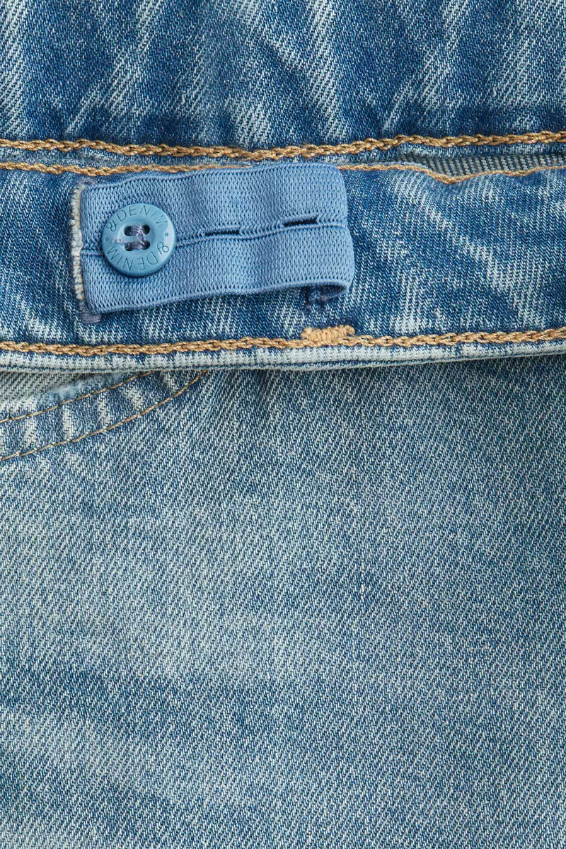 Baggy Fit Bootcut Leg Jeans