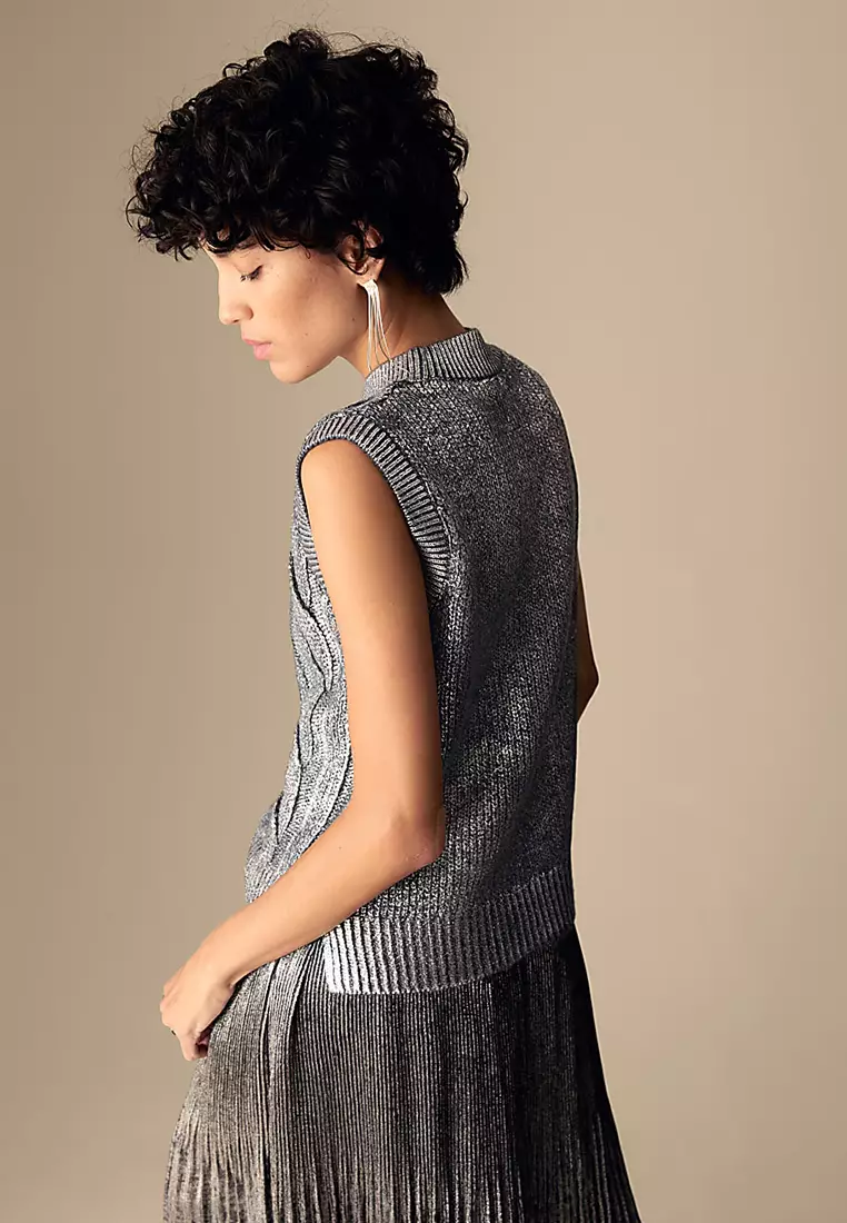 Sparkly Cable Knit Crew Neck Knitted Vest