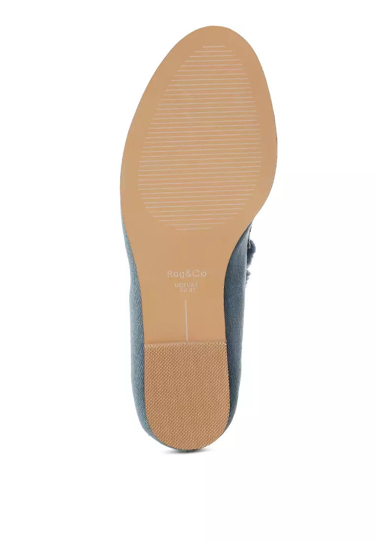 Sepatu Loafer Denim Detail Bulu Warna Biru