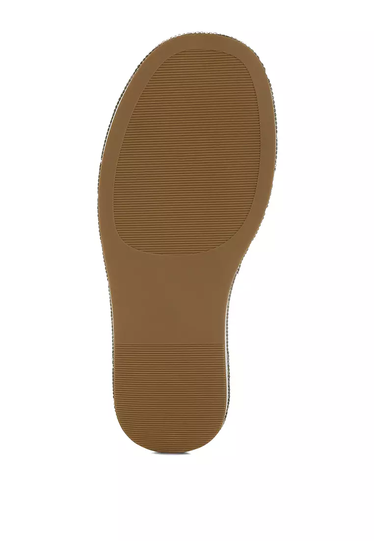 Sandal Platform Berhias Berlian Imitasi Warna Perak