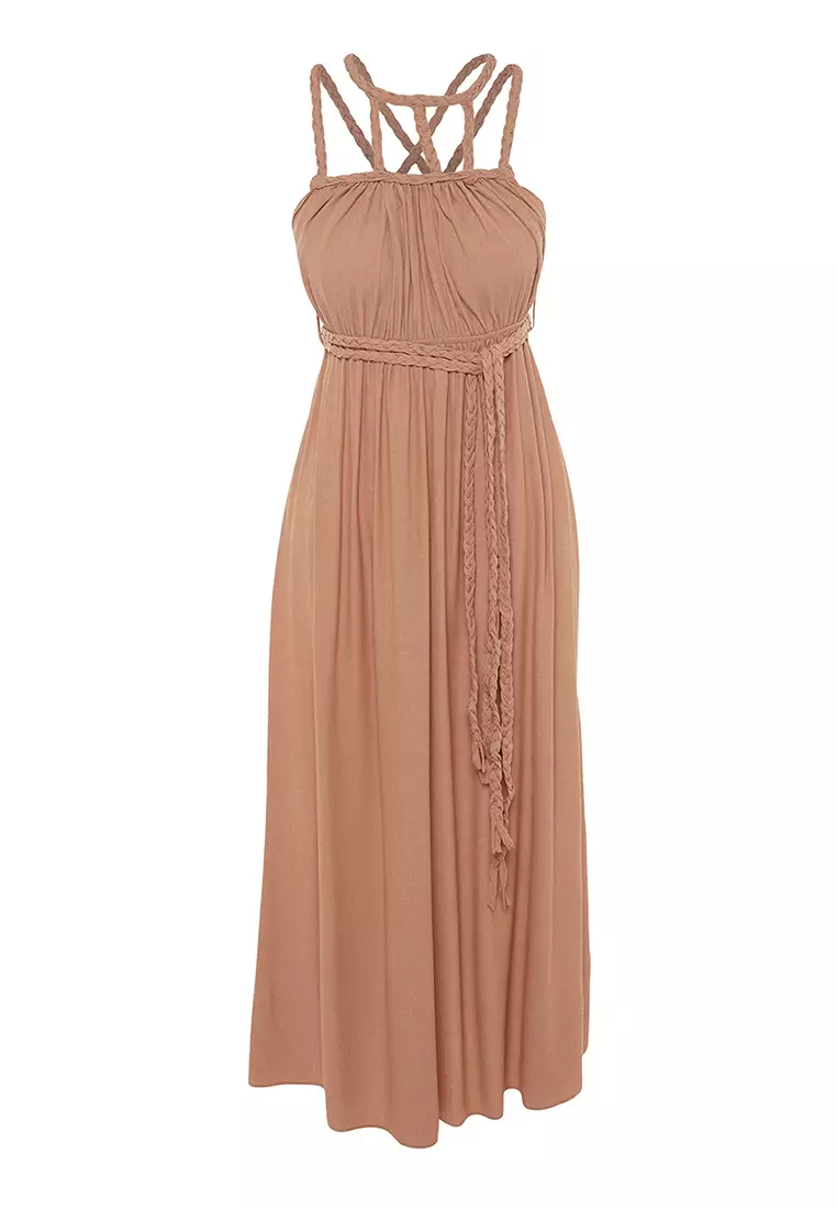 Little mistress lauren keyhole shop lace insert maxi dress