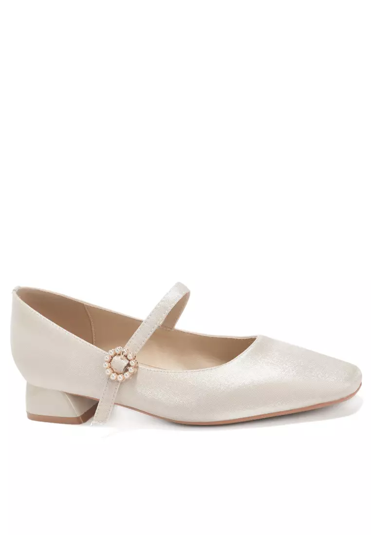 Discount on Twenty Eight Shoes  shoes - SKU: 3cm Strap Satin Mary Jane Shoes By213-15