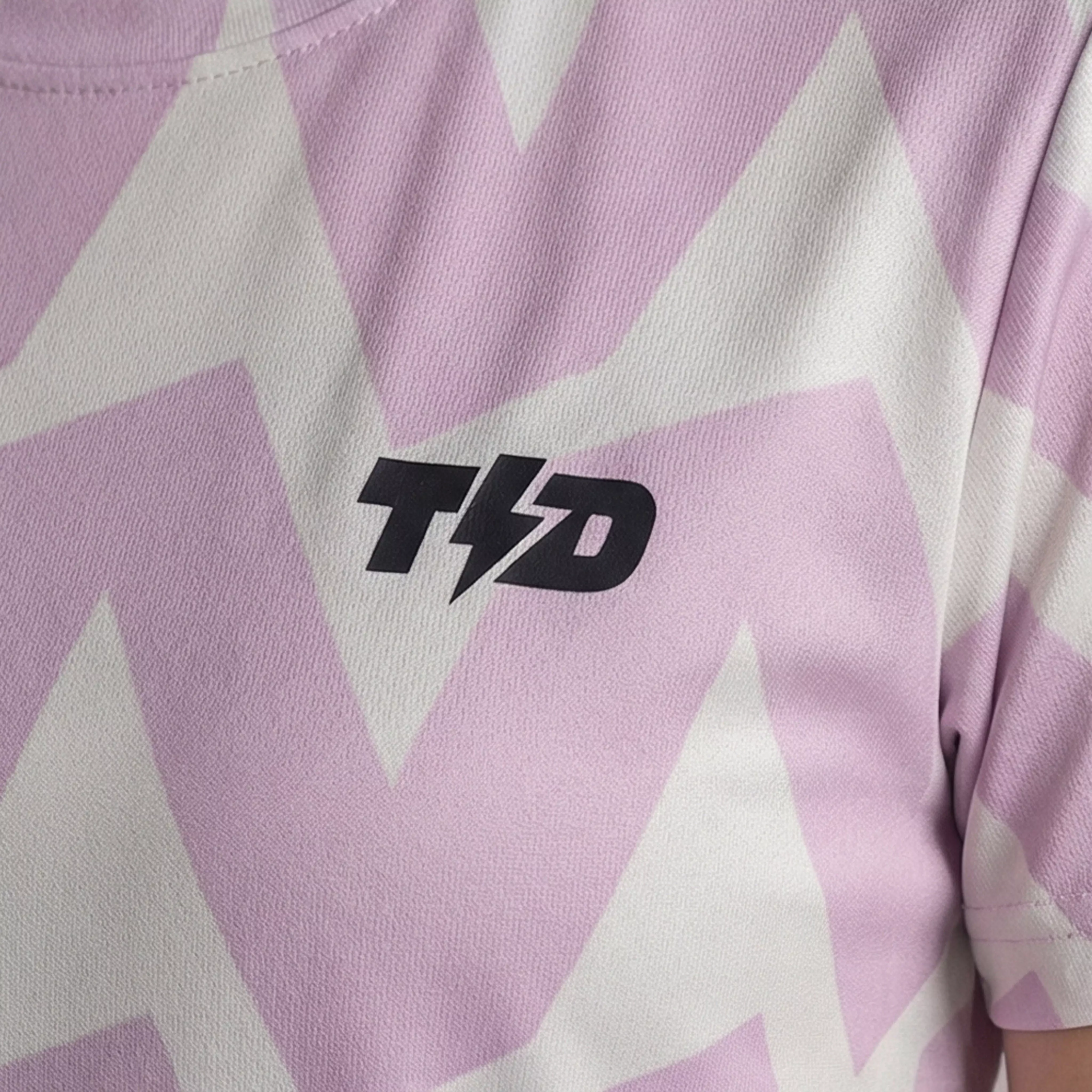 TDACTIVE Kaos Lari Wanita Lengan Pendek Motif big zigzag superairdrylite lilac LSF48