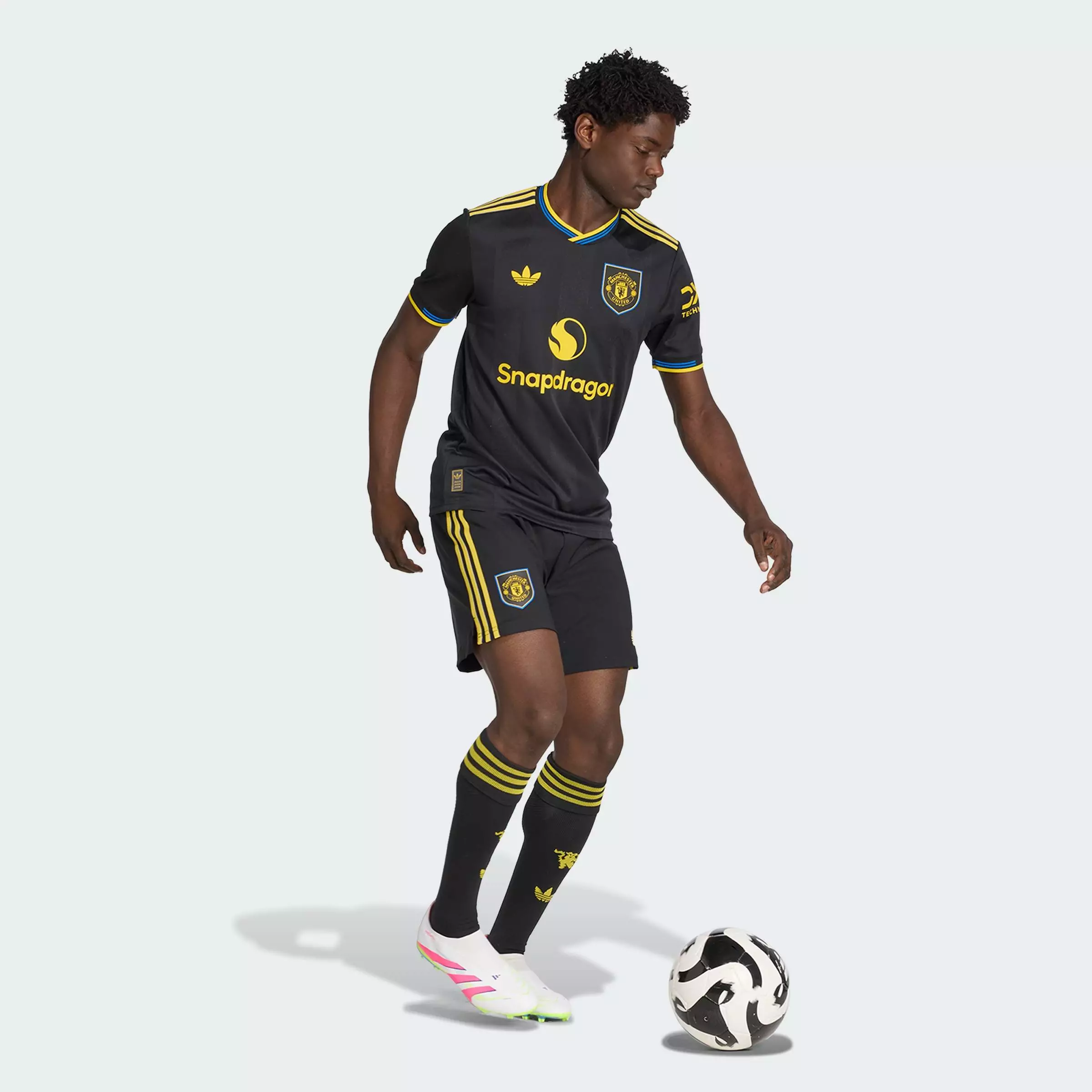 Football Manchester United 25/26 Third Authentic Jersey Men Black JI7419