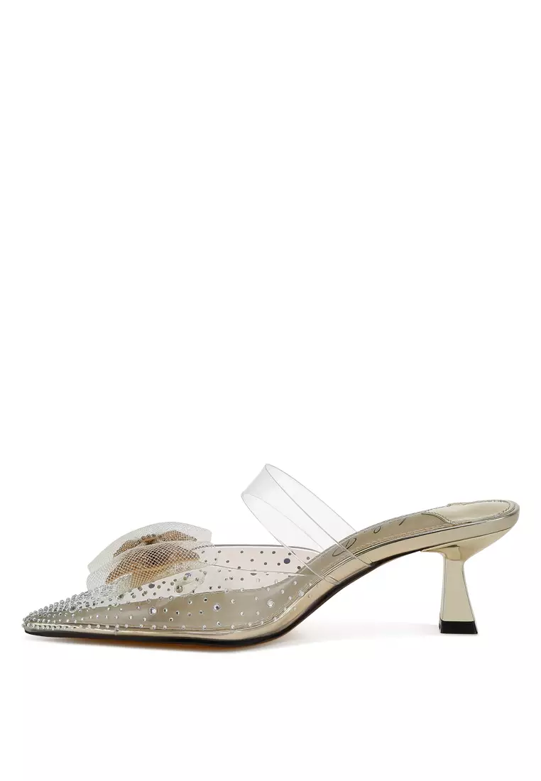 Sepatu Hak Kucing Busur yang Dihiasi dengan Warna Emas