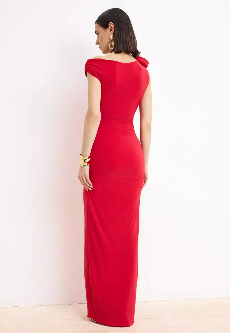 Red Plain One-Shoulder Appliqué Detailed Knitted Sandy Maxi Evening Dress & Graduation Dress