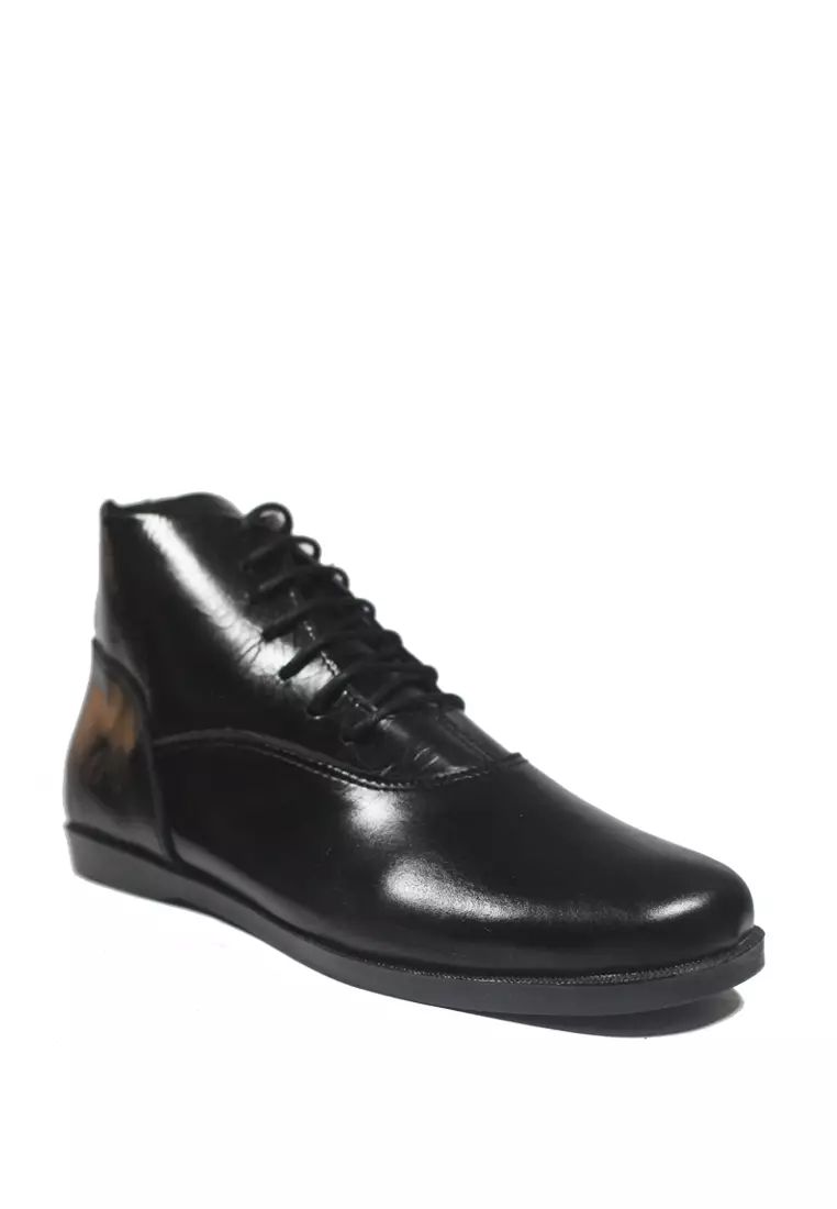 Country Boots Balance Black Sepatu Casual Pria