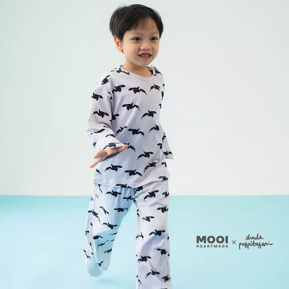 Mooi X Dinda Setelan Piyama Anak Nael Pajamas Set - Sky Blue