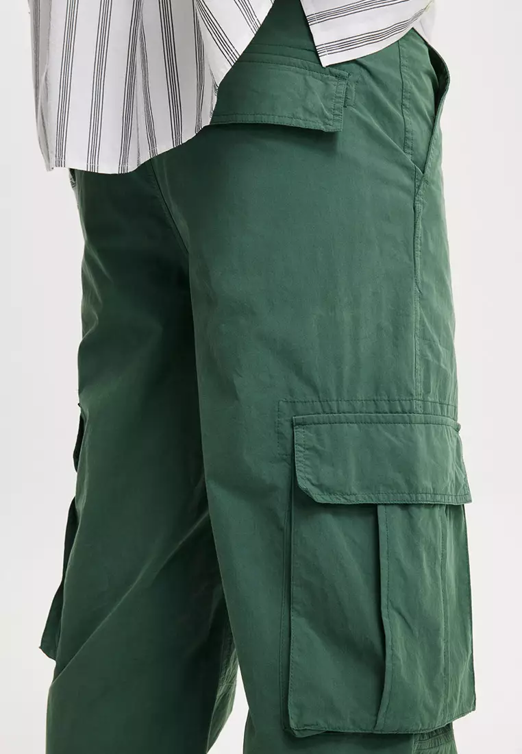 Baggy Cargo Pants