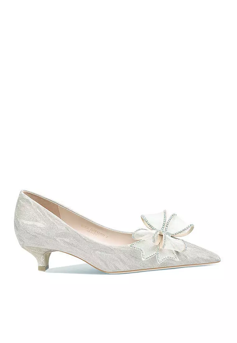 Discount on Twenty Eight Shoes  shoes - SKU: VANSA Shinny Fabric Bow Wedding Low Heel Shoes VSW-P-JH-3