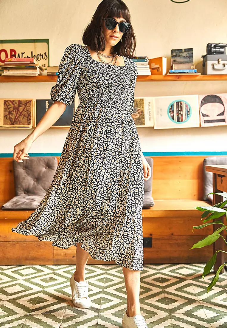 Floral Shirring Midi Dress