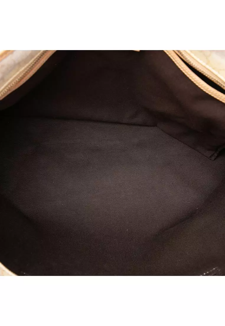 Pre-Loved Gucci Medium Gg Supreme Tote
