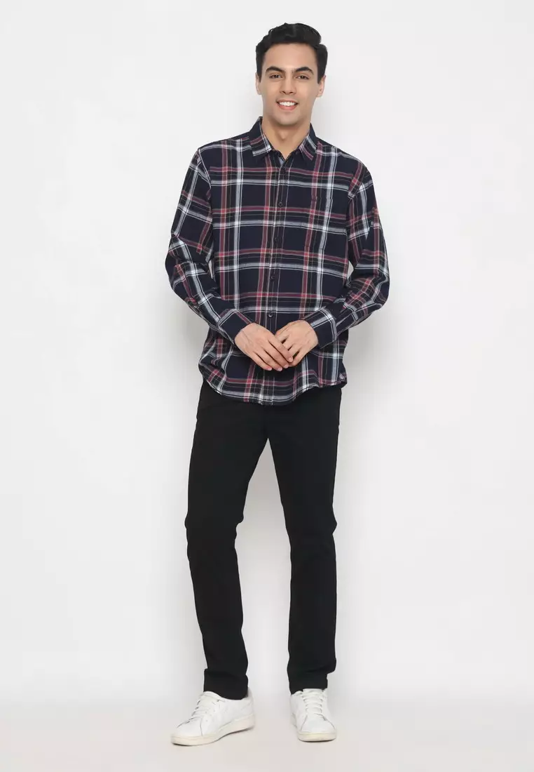 POLICE Kemeja Kotak Twill Merah Regular Fit Lengan Panjang Pria