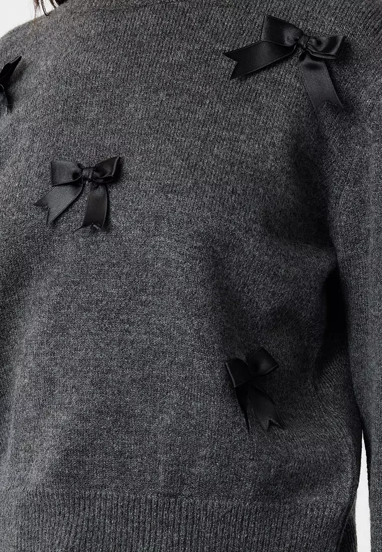 Bows Jumper