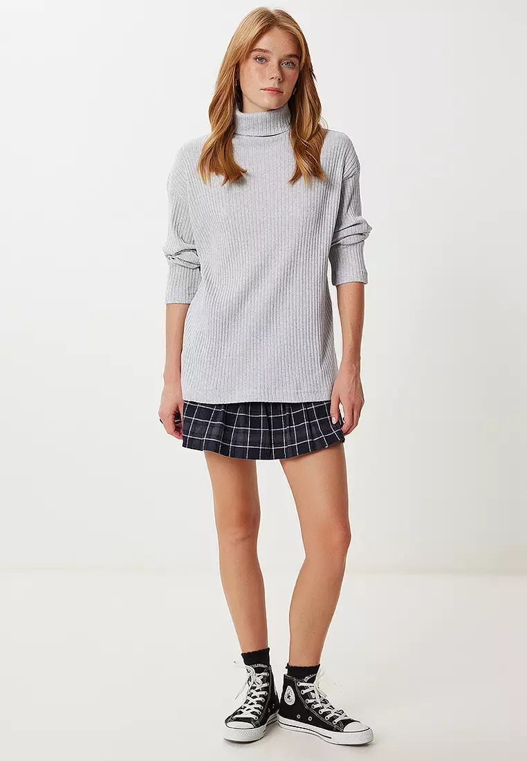 Turtleneck Ribbed Knitted Sweater