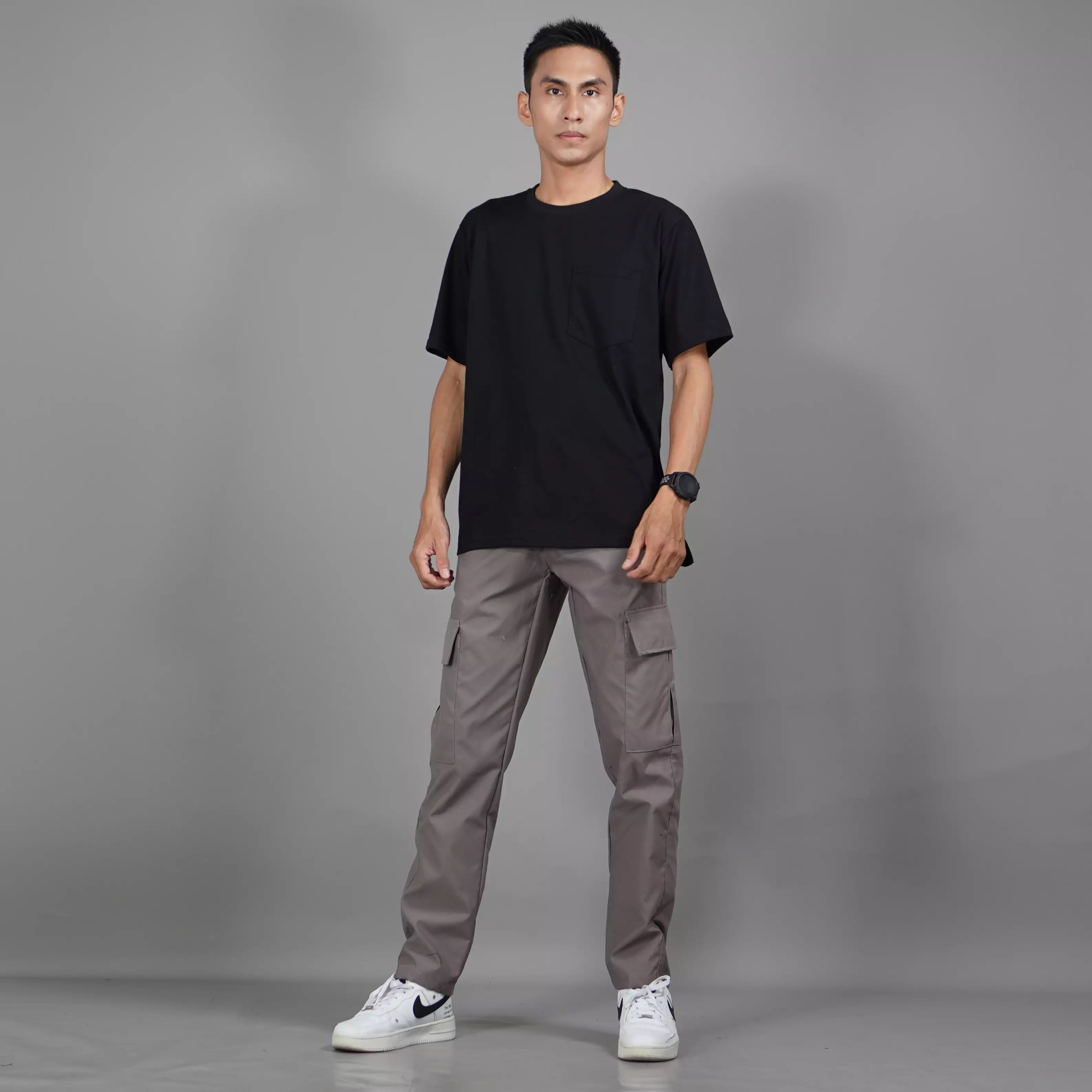  DANIEL Casual T-Shirt Pria Kaos Polos Pria Kaos Hitam Pria Oversized T-Shirt - Hitam