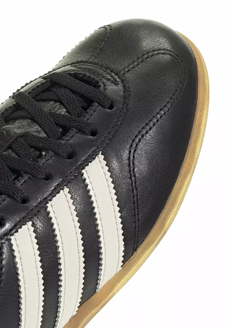 Gazelle Lo Pro Shoes