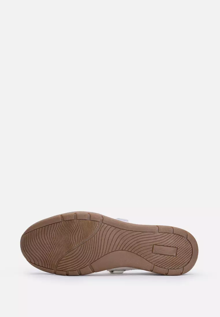 LUNARA Women's Lifestyle Athleisure Shoes