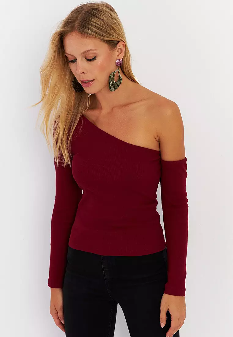 Asymmetric Sleeve Camisole Blouse