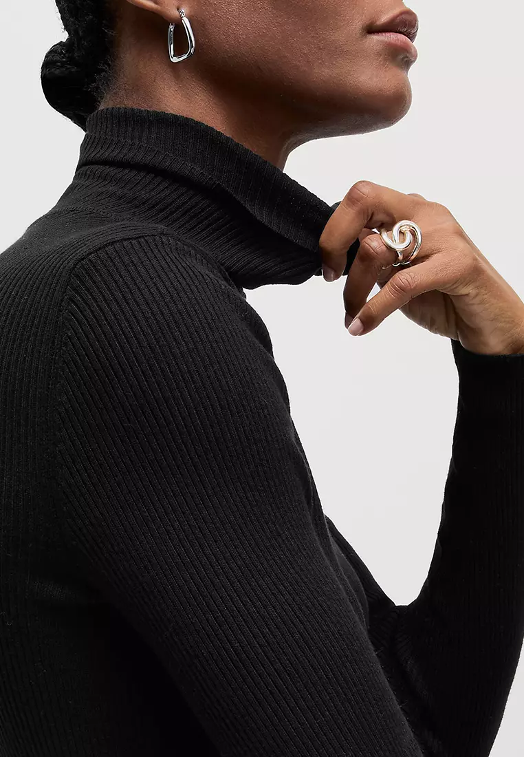Ribbed Roll Neck Jumper