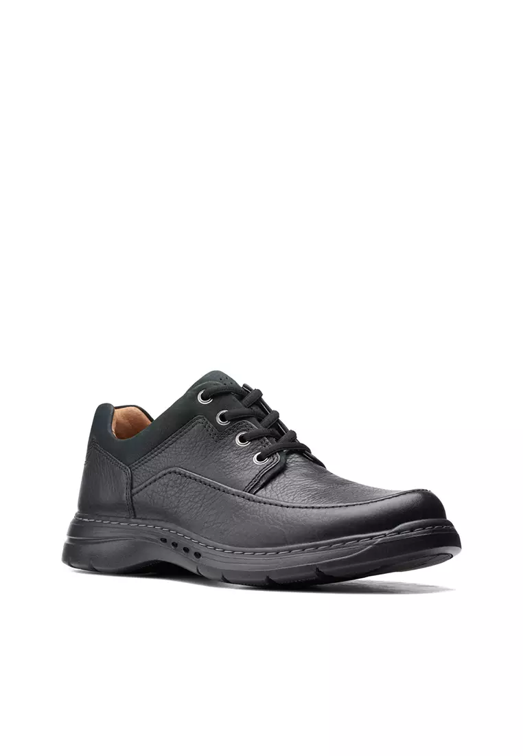 Buy Clarks Clarks Mens Un BrawleyLace Trouser Shoes - BlackTumbled ...