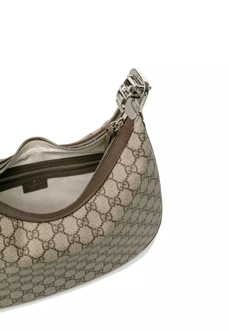 Gg supreme bag best sale gucci