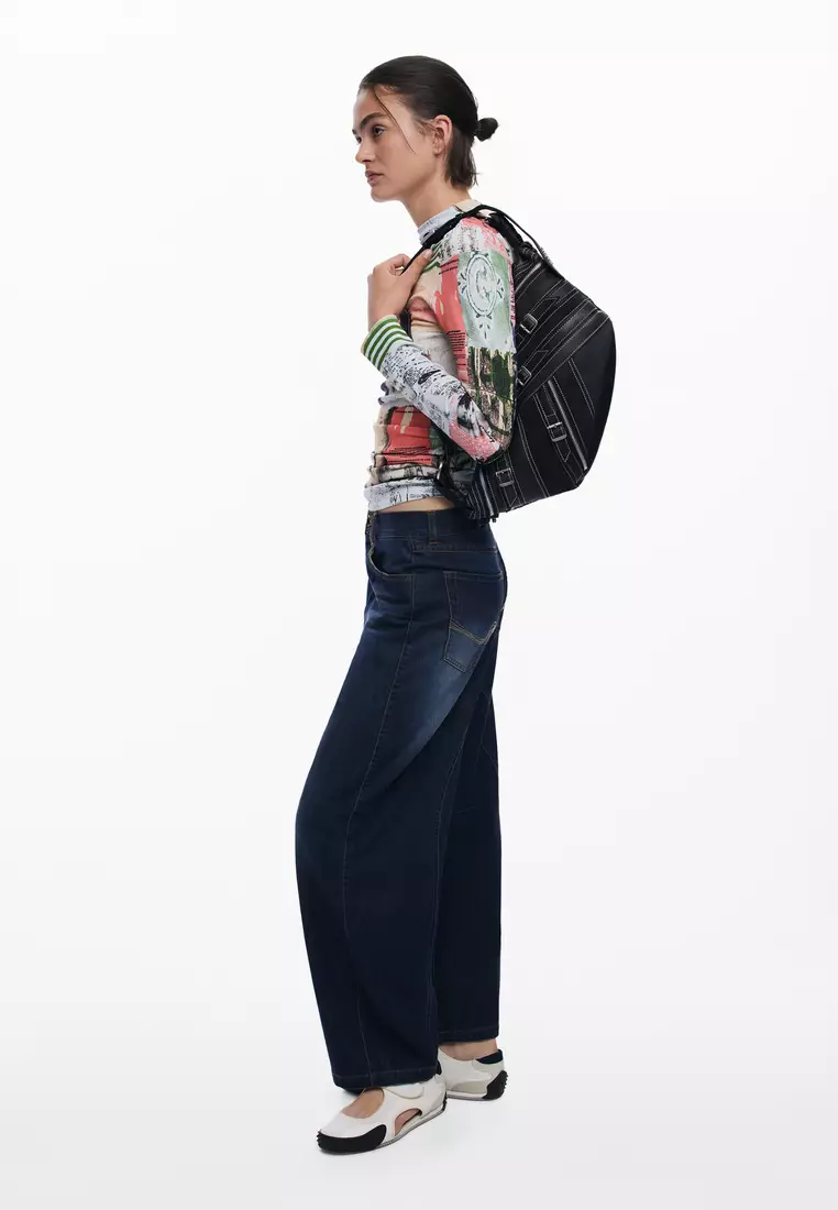 Small faux leather bag with buckles