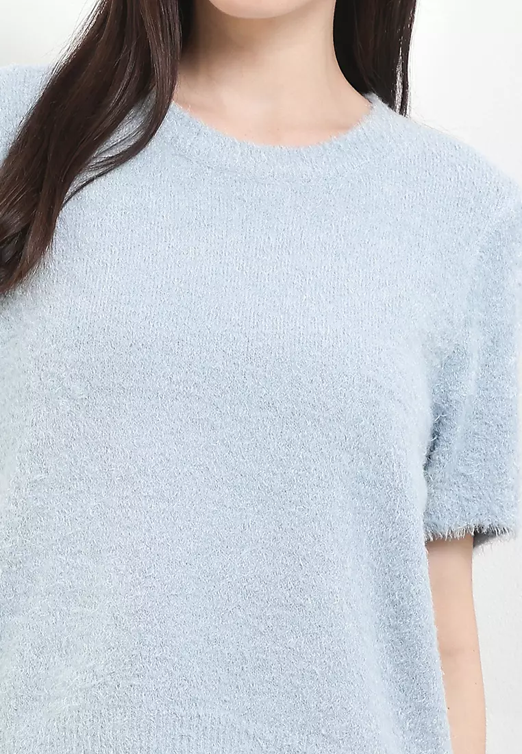 S/S Furry Knit Blouse