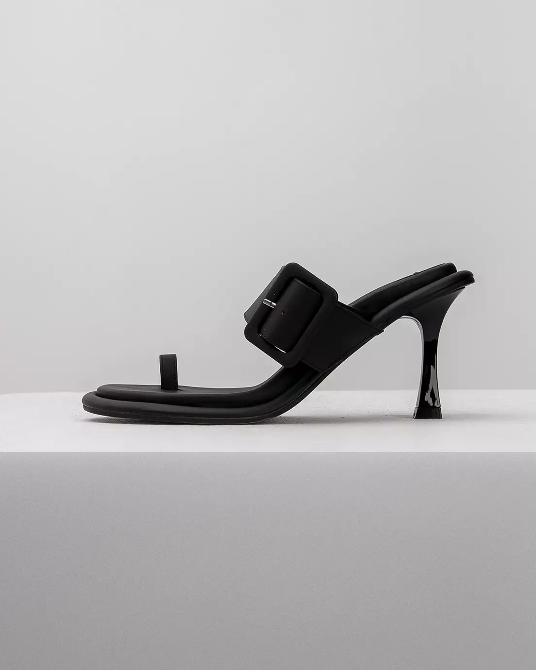 Mules\Heels