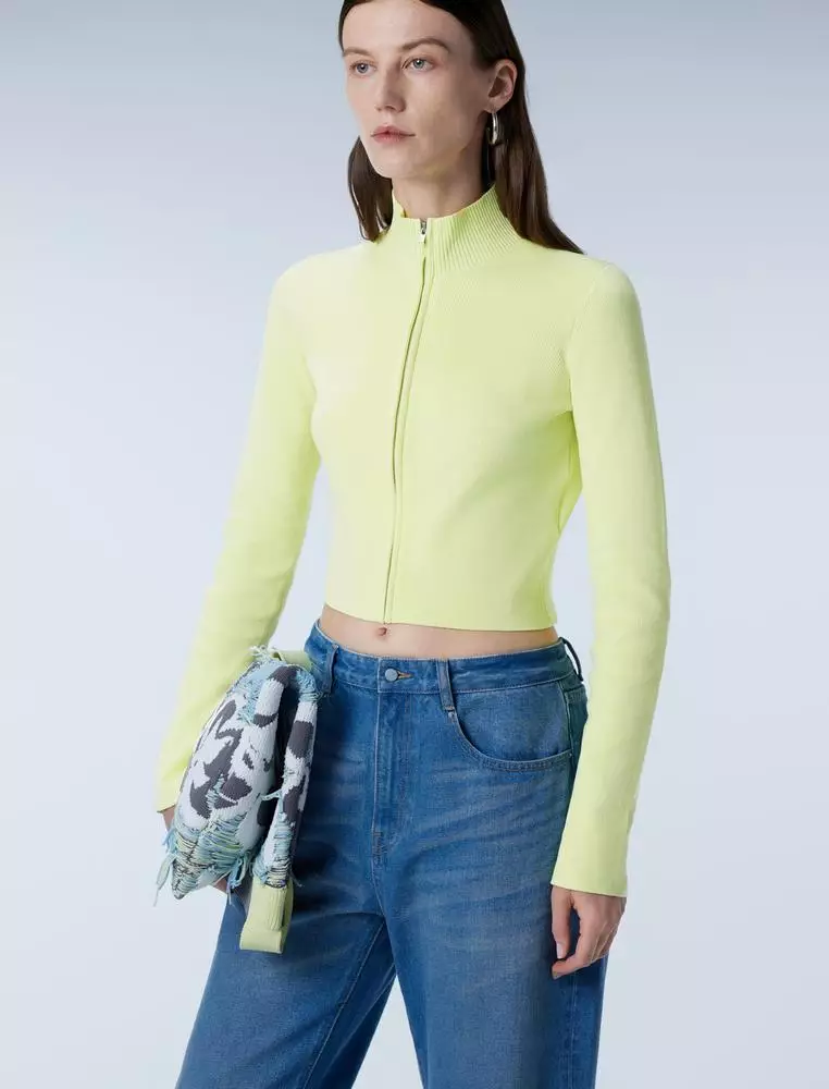 短款开襟针织衫