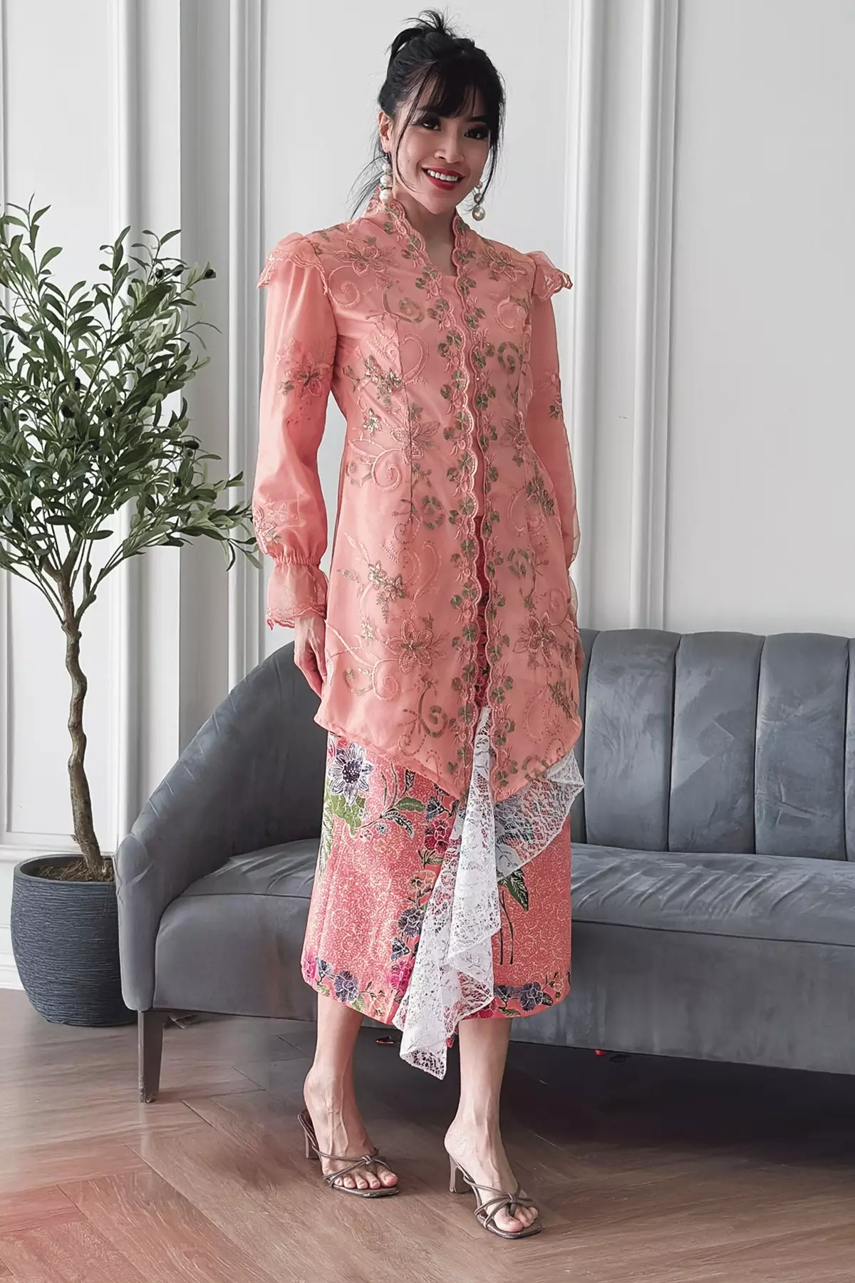 Arawinda Sendu Senja Kebaya Panjang Asymetris Baju Kurung Kebaya Raya