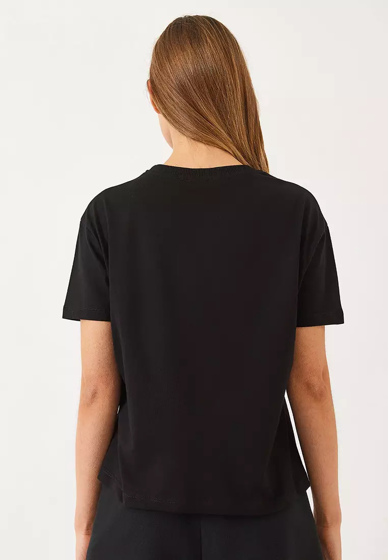 Women's Satin Ribbon Accessory Stone Detailed T-Shirt 60602011