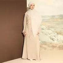 Cream Almond