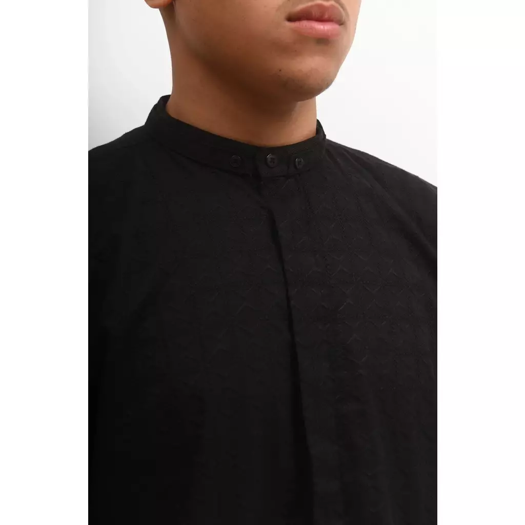 MANZONE Kemeja Shanghai Lengan Panjang Pria TABISH - BLACK