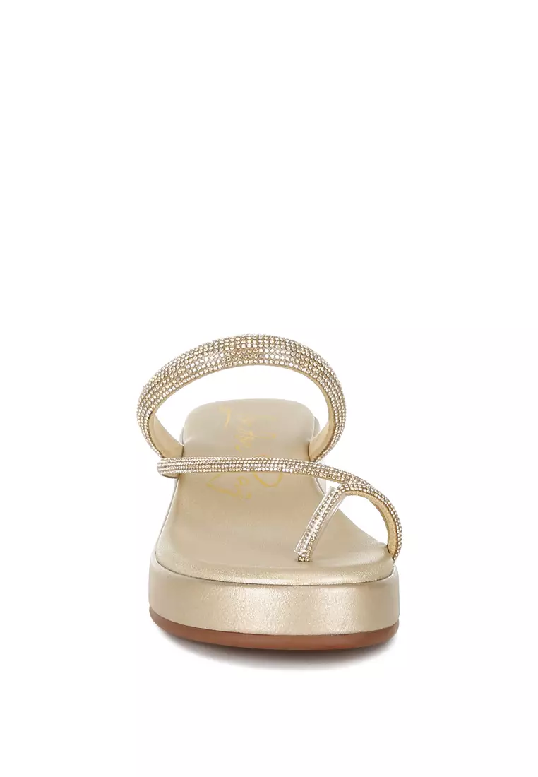 Sandal Slip On Berlian Imitasi Emas