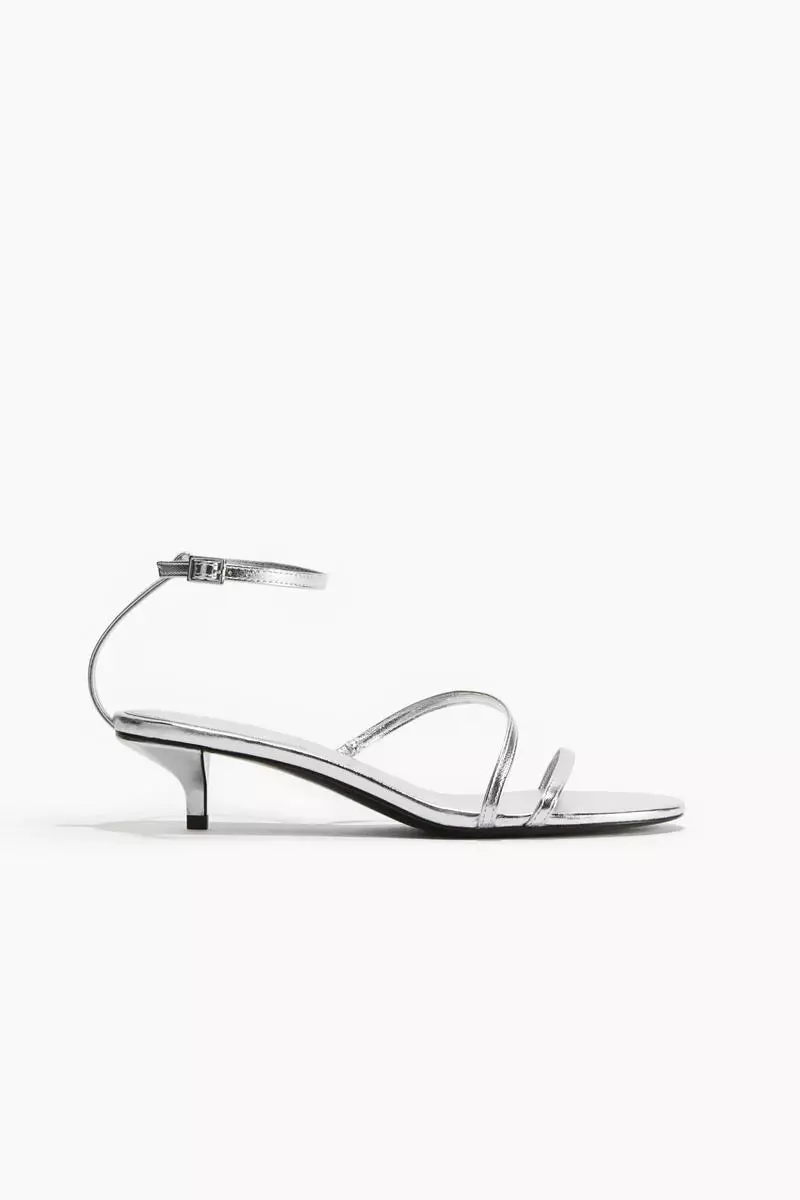 Heeled strappy sandals