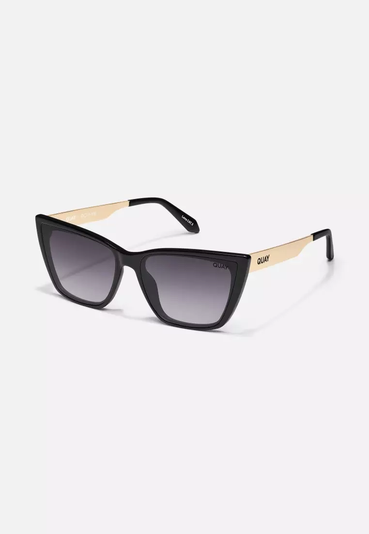 Call The Shots Remixed Sunglasses - Black/Smoke