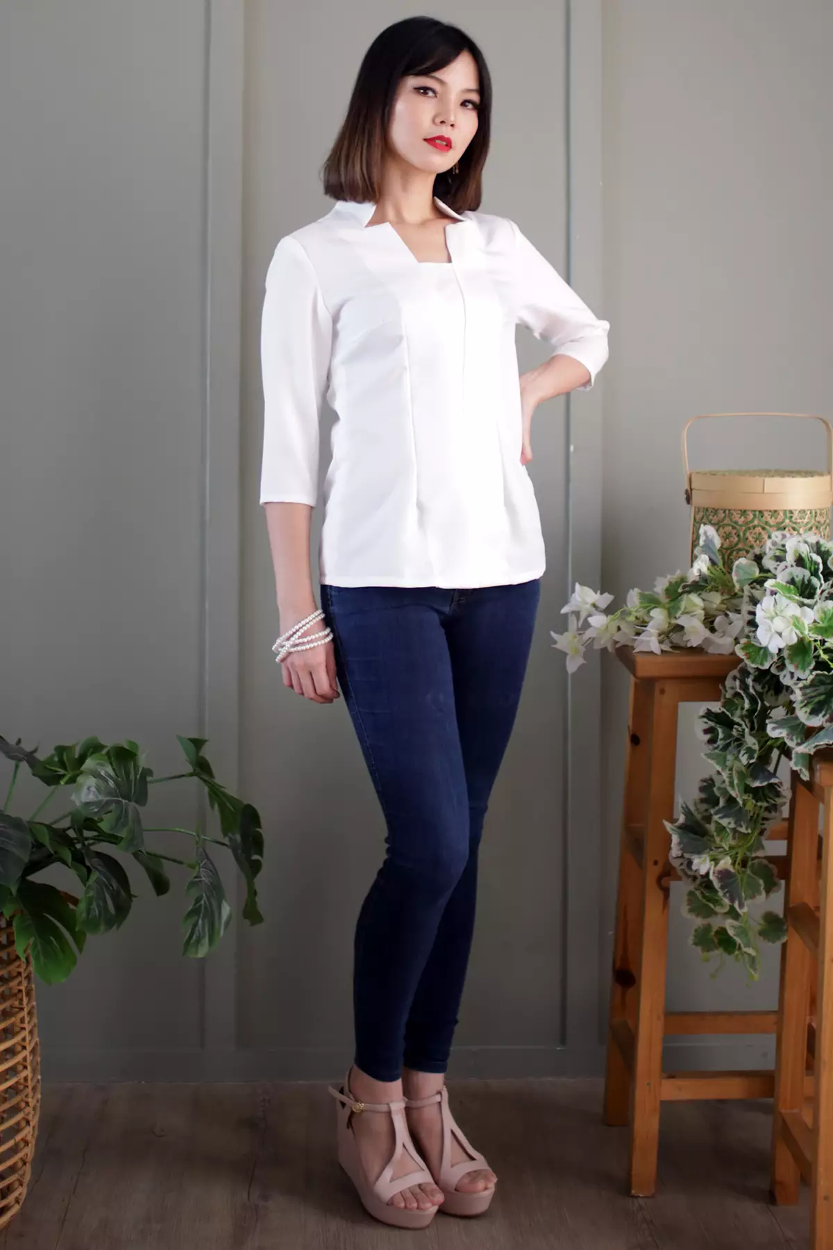 Adelaide High Neckline White Kebaya