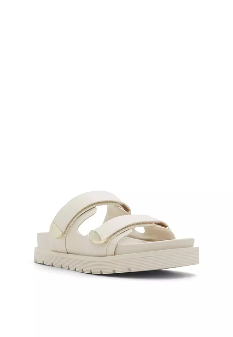 Call it 2025 spring platform sandals