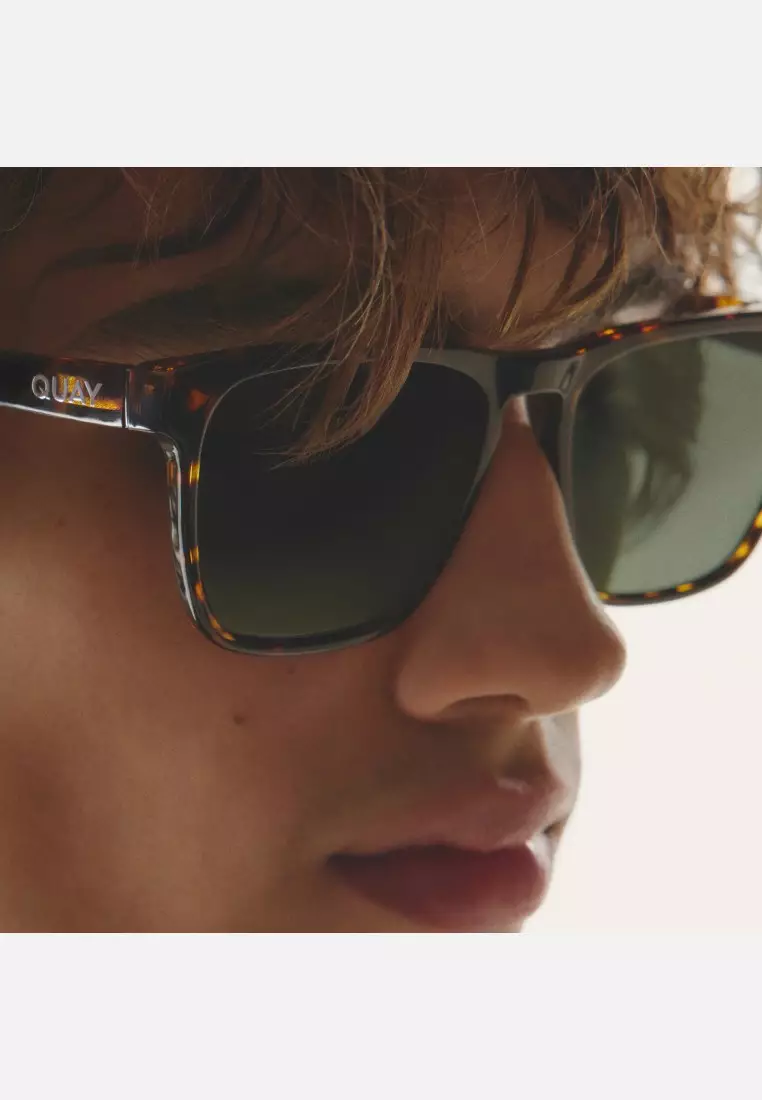QUAY Unplugged Sunglasses - Oat/Brown Polarized